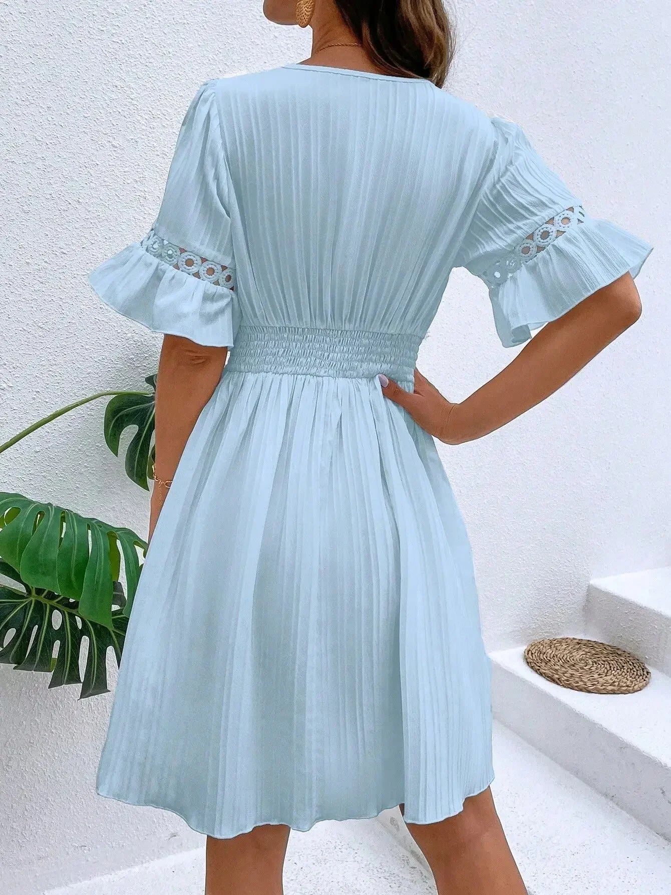 Women's Solid Dress 2025 New Summer Temperament Fashion Hollow Out V-neck Flared Sleeves Casual Women's Dress White Beach Dress